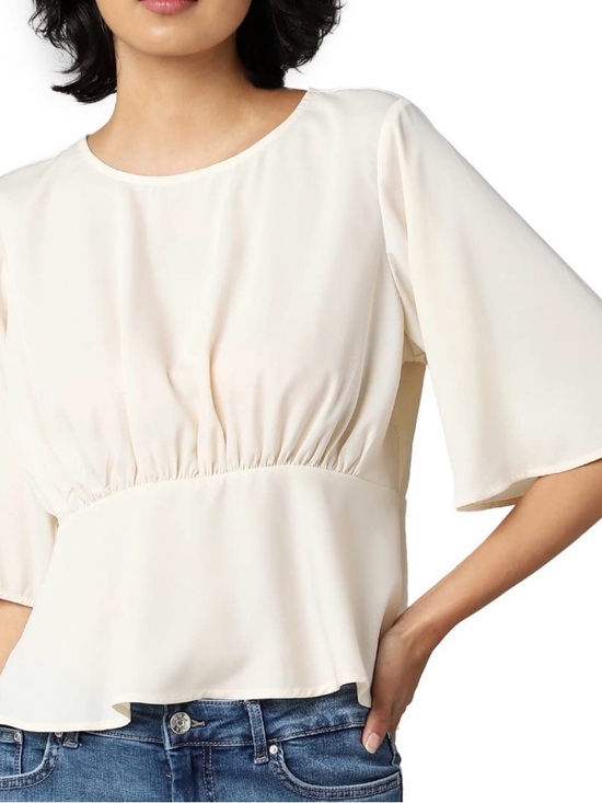 Banana Republic Tops - Banana Republic Cream Short Sleeve Peplum Blouse